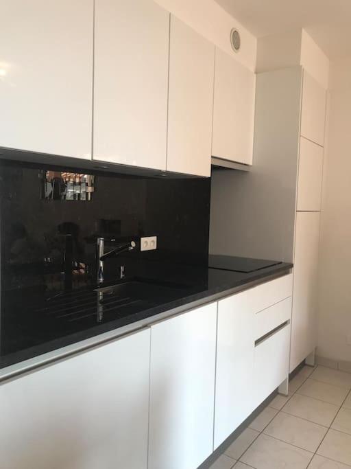 Terrasse De 30M2 Vue Mer Panoramique 1 Chambre Lägenhet Cavalaire-sur-Mer Exteriör bild
