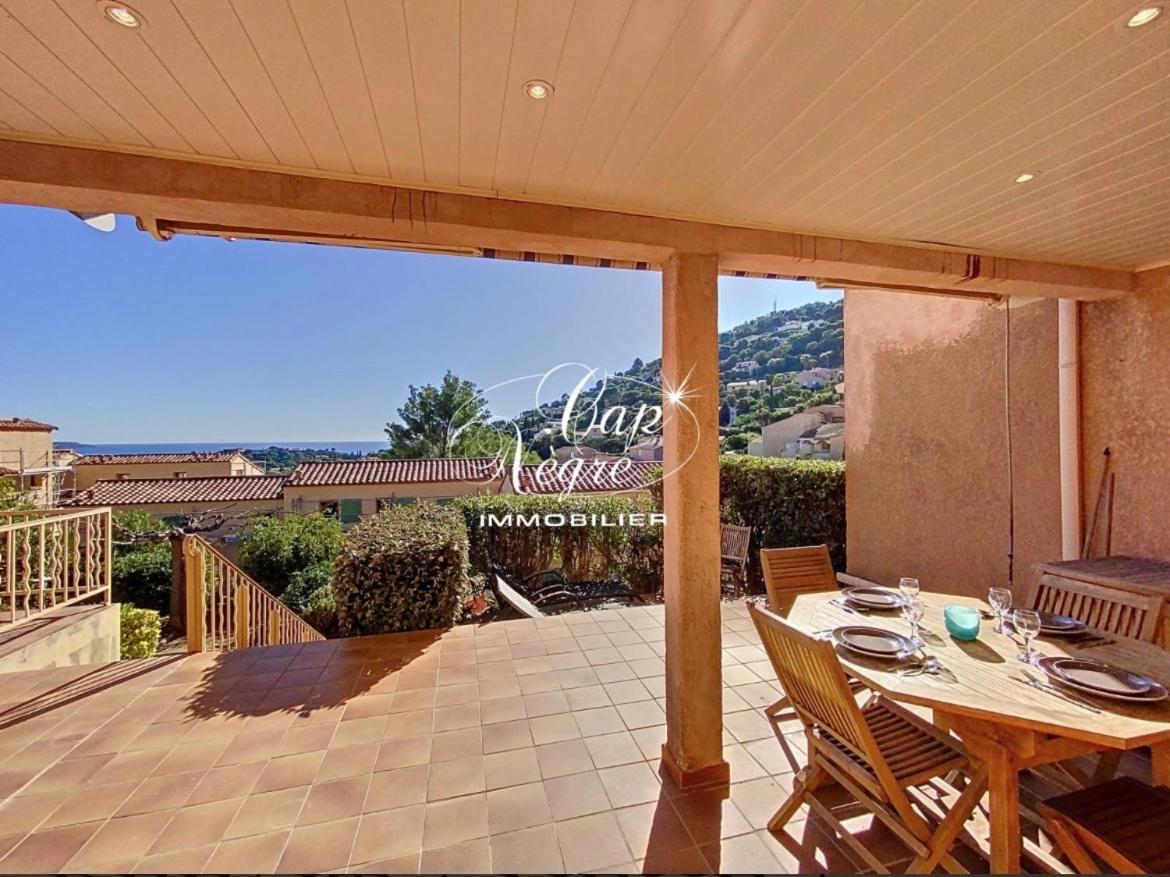 Terrasse De 30M2 Vue Mer Panoramique 1 Chambre Lägenhet Cavalaire-sur-Mer Exteriör bild