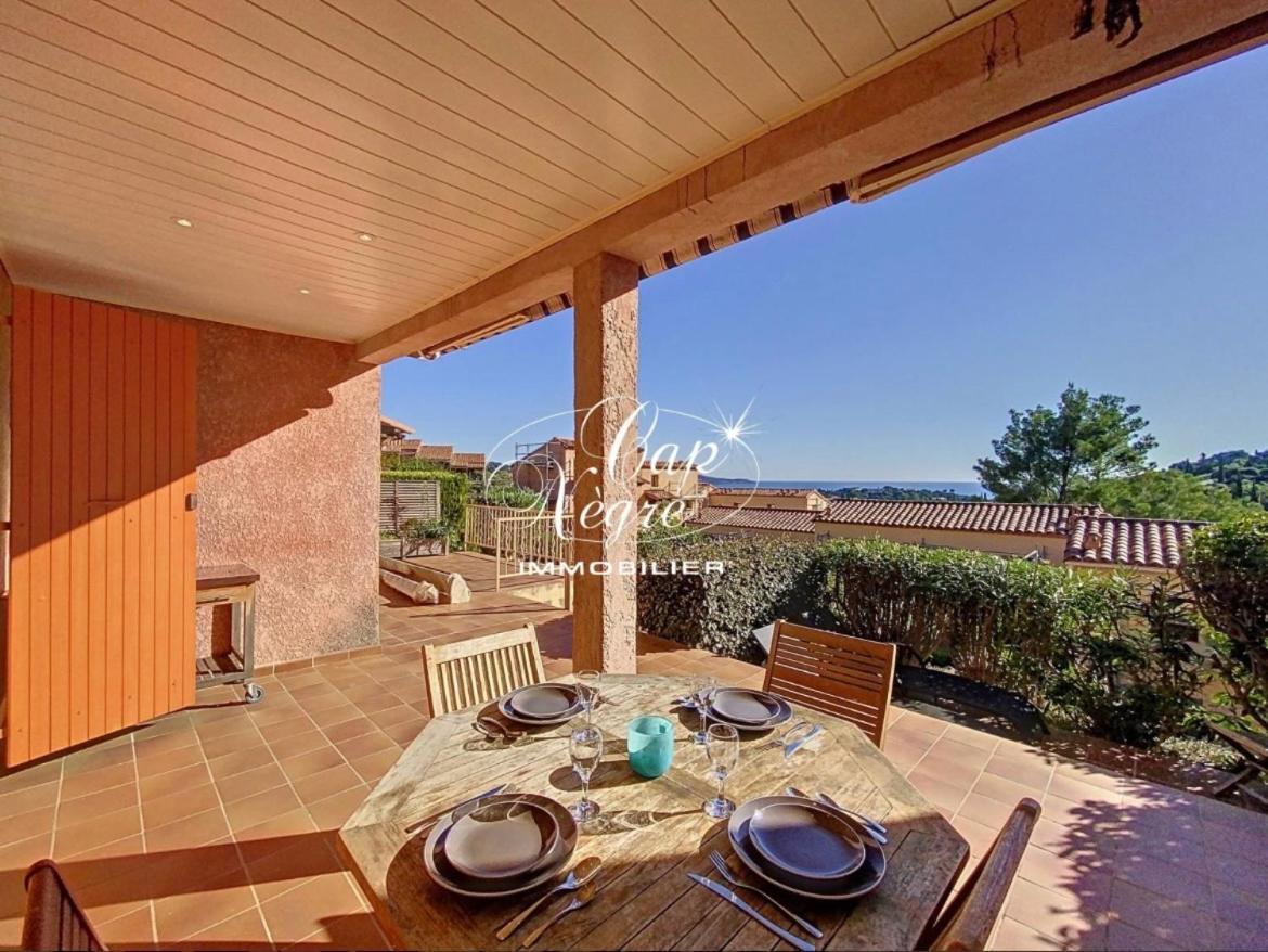 Terrasse De 30M2 Vue Mer Panoramique 1 Chambre Lägenhet Cavalaire-sur-Mer Exteriör bild